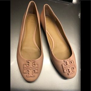Tory Burch Powder Coated Melinda North Shoes 9